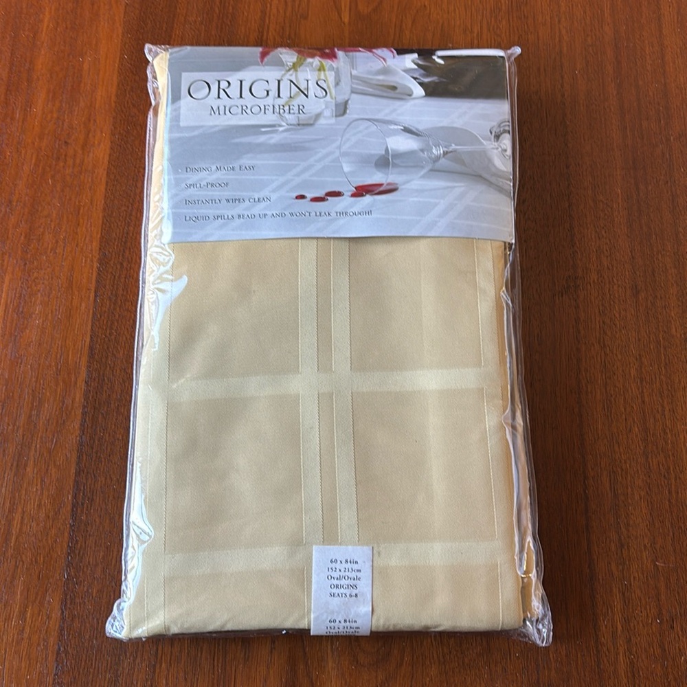 Oval Tablecloth - 60” x 84”